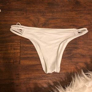 Victoria's Secret Swim - VS Itsy bikini bottoms Victoria's Secret Swim - VS Itsy bikini bottoms
